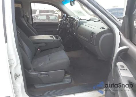 2010 Chevrolet Silverado 1500 Lt from USA, damaged, VIN 3GCRCSE04AG273670